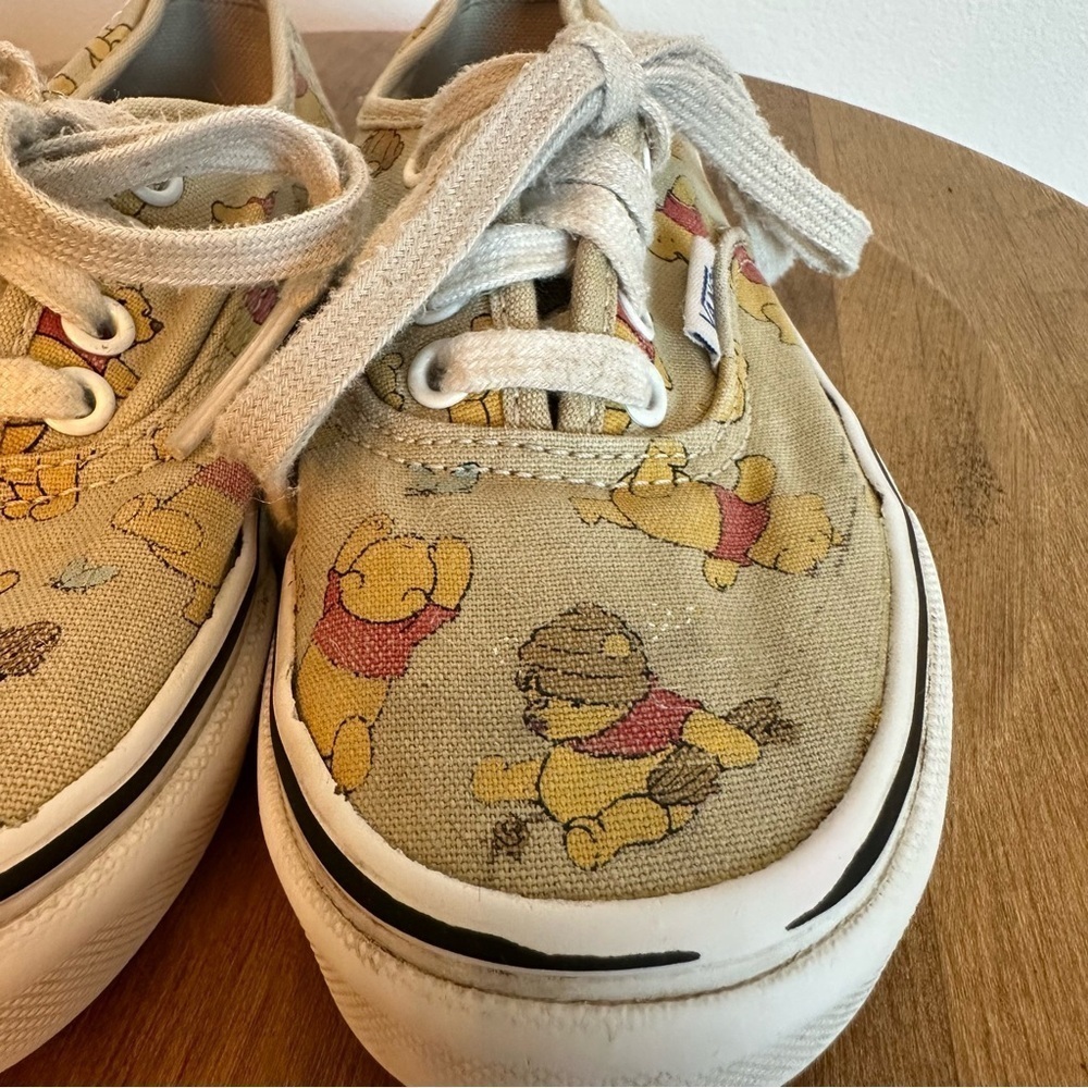 VANS Winnie the Pooh Kids Sneakers Size 13 Honey Pot Toddlers Runners Shoes - Picture 7 of 16